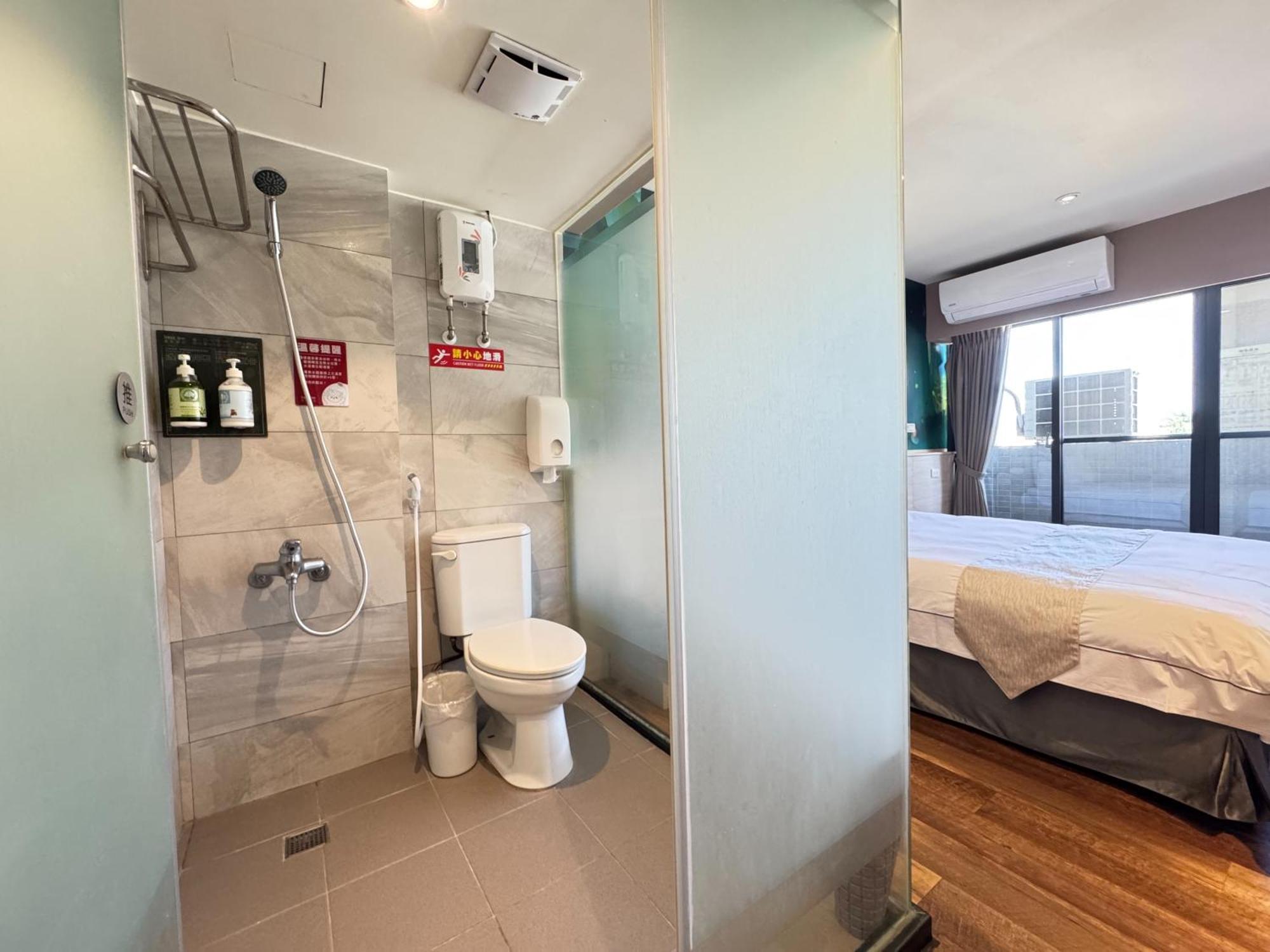 Dazz Inn Taichung Exterior photo
